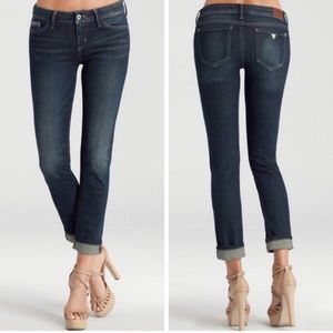 Guess- Cropped Cigarette Jeans-26